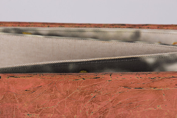 "Disperse", detail