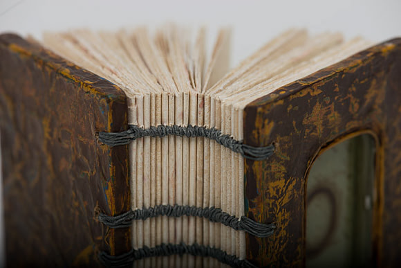 "Glenda's Curl", detail