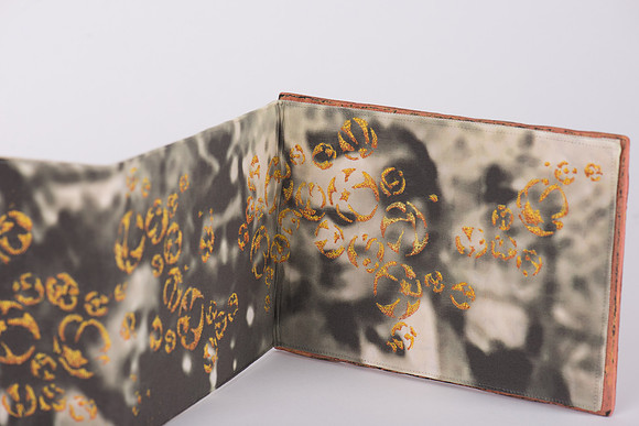 "Disperse", detail
